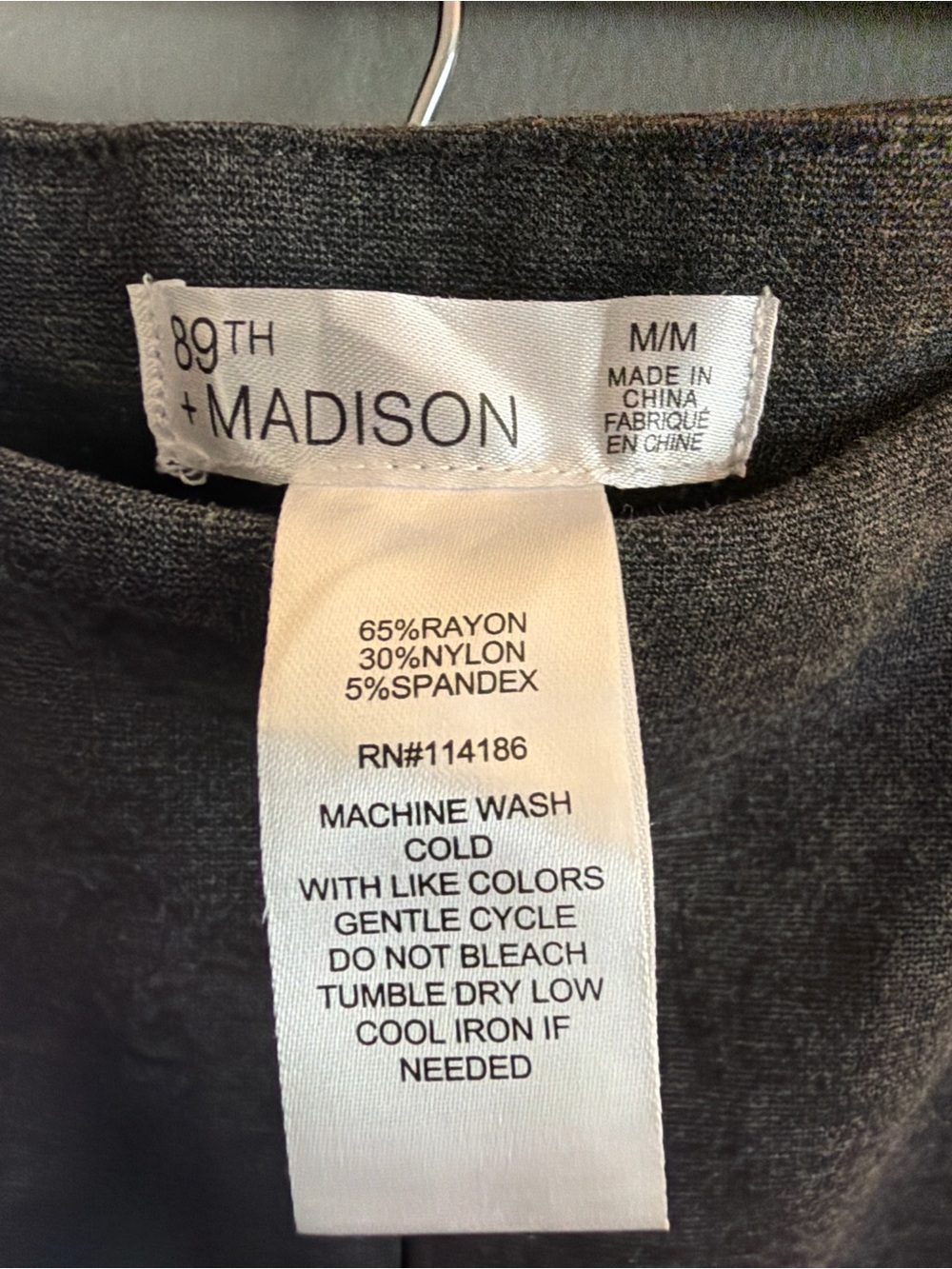 89th & Madison Gray Ponte Pull On Pants Button Detail Medium - Picture 6 of 8